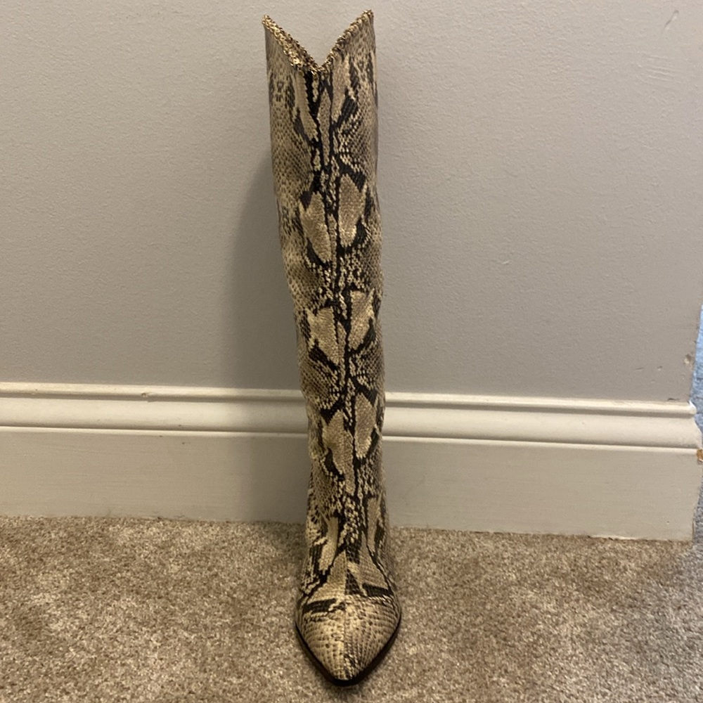 EUC Schutz Analeah animal print boots with gold chain embellishment. Size 6. - Picture 8 of 16
